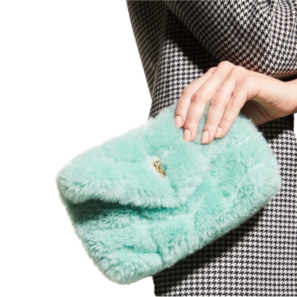 New! AUTHENTIC YSL SAINT LAURENT Loulou Puffer Shearling Clutch in Iced Mint